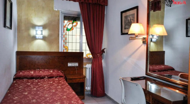 Одноместный номер Standard Hotel Aragón