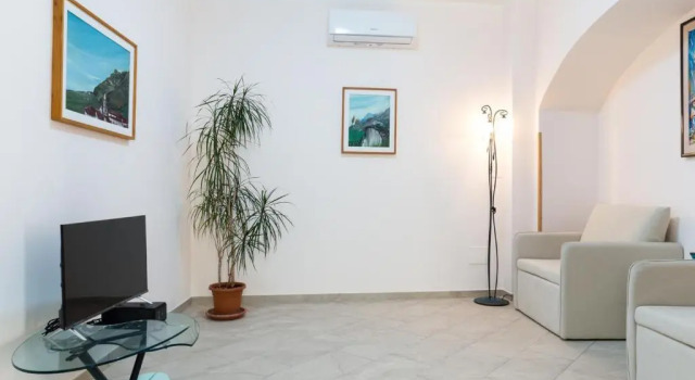 casa vacanza Rosy di Guida Rosy, Book Hotel Giungano Cilento