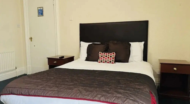Номер Economy The Roadhouse Hotel