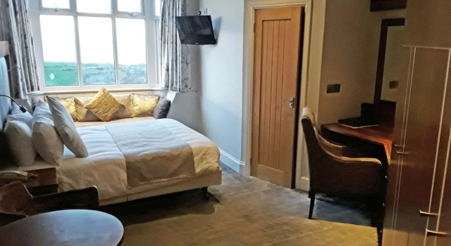 Двухместный номер Premier с видом на море The Cottage Hotel