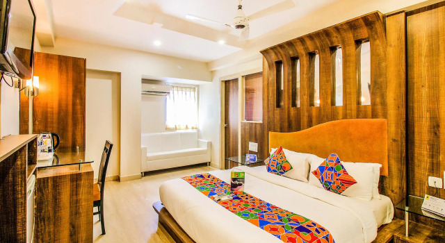 Номер Premium Fabhotel Sahar Garden