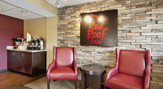Red Roof Inn Fairmont, Buchen Sie Hotel Fairmont West Virginia