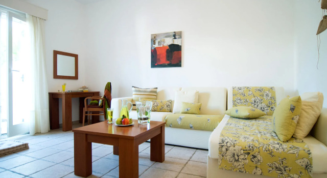 Mouras Resort - Luxury Maisonette Villas