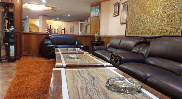 El Mouahidine, Book Hotel 3-stjernede hoteller i Oran, 3*