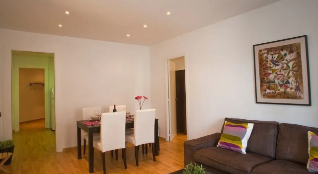 Central Apartment with Terrace, Rezerwuj Apartament Gelida L'Alt Penedès