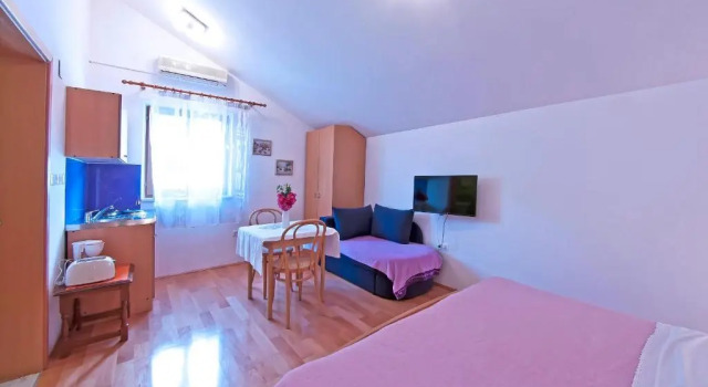 Villa Ana