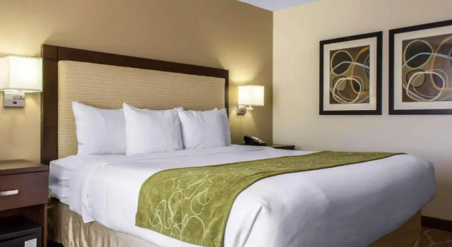Люкс c 1 комнатой Comfort Suites at Tucson Mall