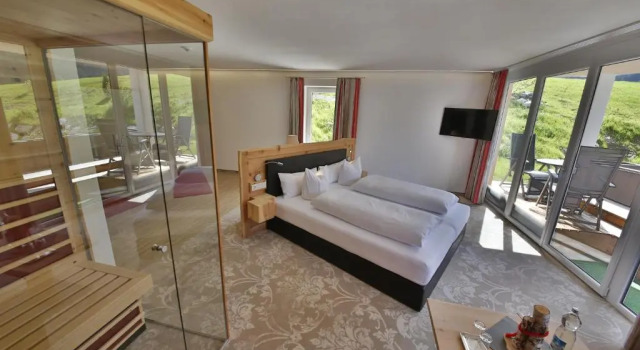 Люкс Romantik Resort & SPA Der Laterndl Hof