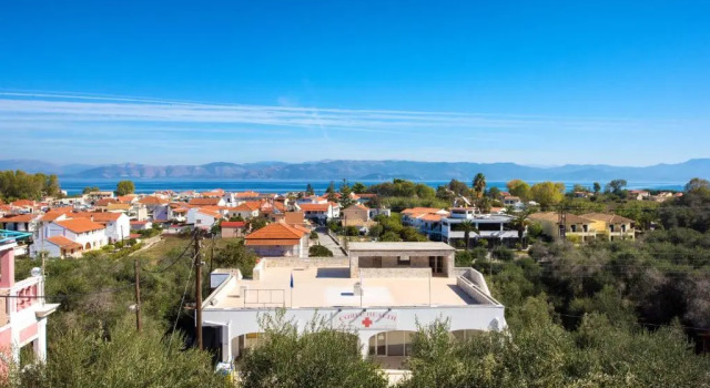Студия с балконом и с видом на море Kavos Fantasia Complex