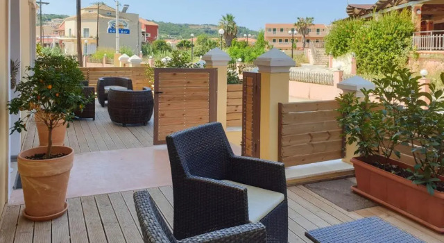 Апартаменты Helen Apartments & Studios