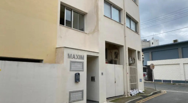 Modern studio in the historic center near beach