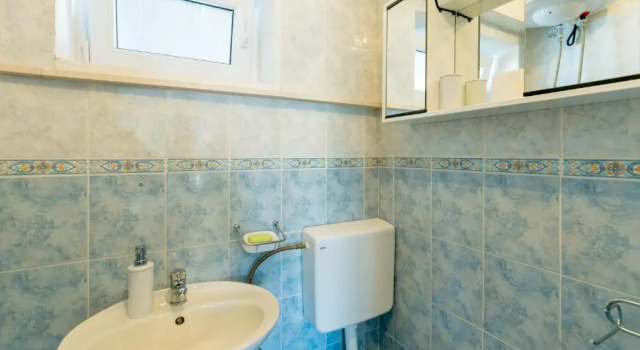 Студия Anika Apartment
