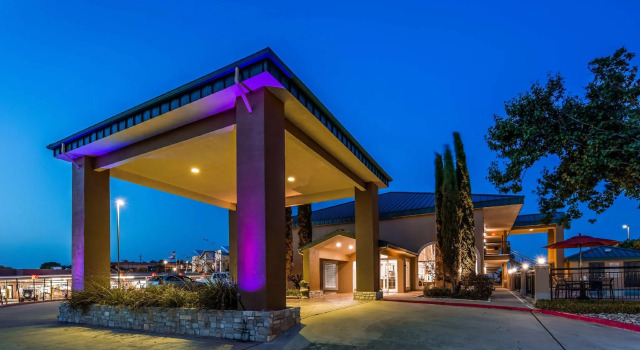 Номер Standard Best Western Marble Falls Inn