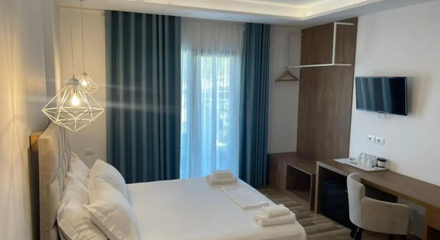 Двухместный номер Deluxe с балконом Bianco Hotel