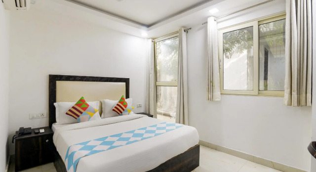 OYO 81182 Collection O Comfy Stay Hotels, Забронировать Отель Отели Нью-Дели с завтраком, Завтраки