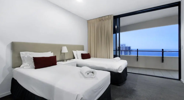 Wave Apartments Broadbeach