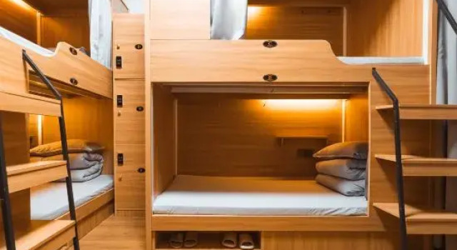 Кровать в общем номере (женский номер) Sunday Youth Space Hostel (Yingtianmen)