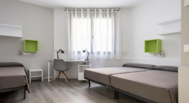 Трёхместный номер Residencia Universitaria Resa Barcelona Diagonal