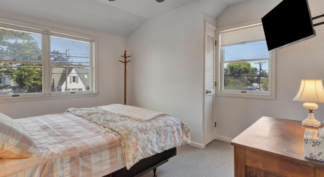 Bayard Avenue 207