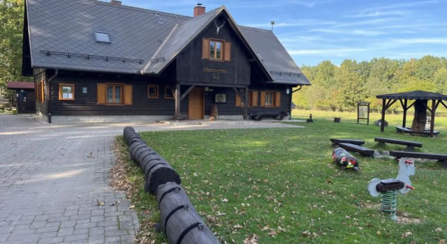Mazurova chalupa, Rezerwuj Hotel Býšť Kraj pardubicki