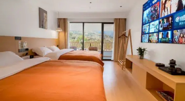 Люкс Deluxe Xijiang Qianhu Miao Village Homestay Panorama Homestay