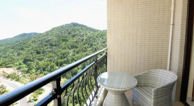 Люкс Yangxi Lejing Holiday Apartment (Shapa Yueliangwan Shop)