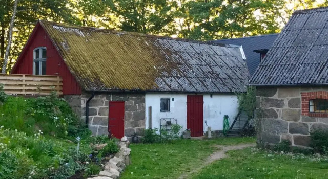 Апартаменты Farm Stay Happy Dogs Ranch