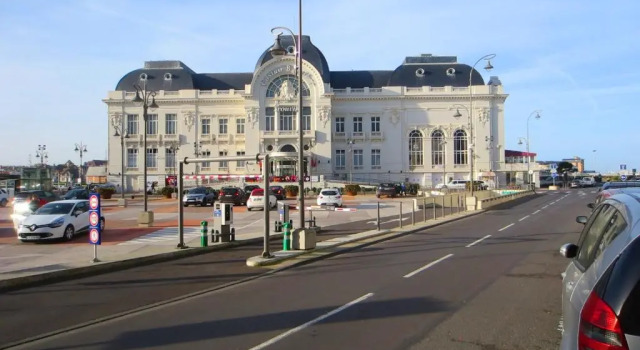 L'IDEAL 6 ( casino a 50m, plage a 150m)