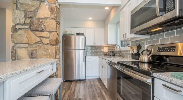 Ski Harbor 11 by Taylor Made Deep Creek, Buchen Sie Ferienhaus Hotels in Maryland mit Parkplatz, Parkplätze