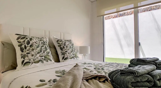 Acacia Golf Apartment @ Las Colinas Golf