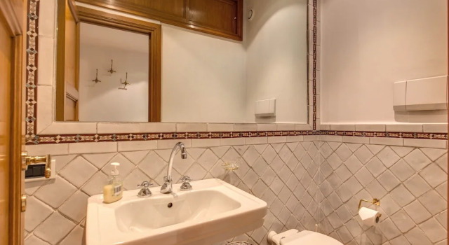 Апартаменты HI Margutta Apartment