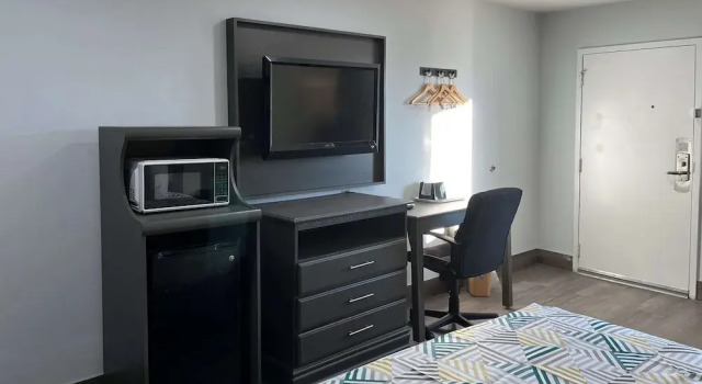 Номер Deluxe Motel 6 Greenville, NC ECU Medical Center