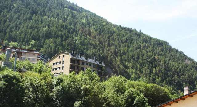 Hotel NIU, Забронировать Отель Отели Грандвалира с парковкой, Парковка