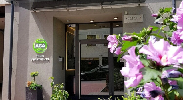 AGA Tenis Apartments by Radwanska