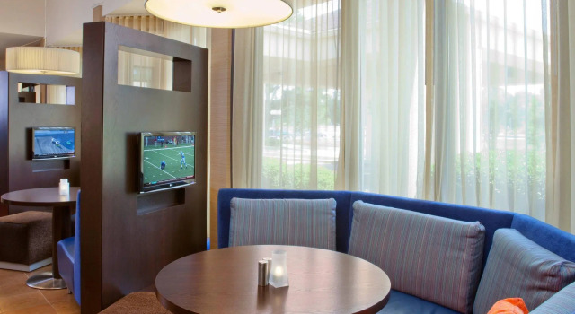 Courtyard Columbus, Book Hotel Hoteller i Columbus med pool, Swimmingpool