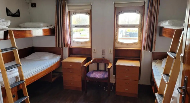 Четырёхместный номер Standard Laivahostel S/S Bore