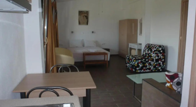 Студия с видом на море Petroudas Apartments