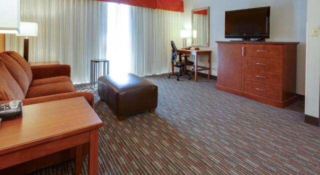 Люкс Drury Inn & Suites Denver Tech Center