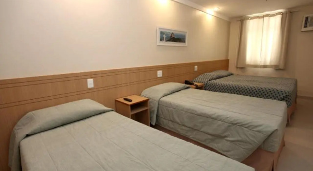 Четырёхместный номер Standard Fluminense Hotel