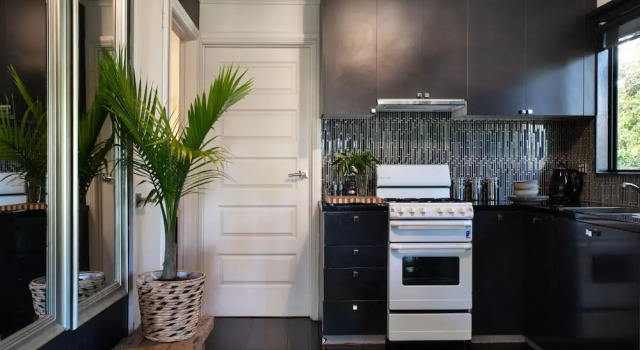 Lardi Lane- romantic getaway, Забронировать Отель Дейлсфорд Daylesford and the Macedon Ranges