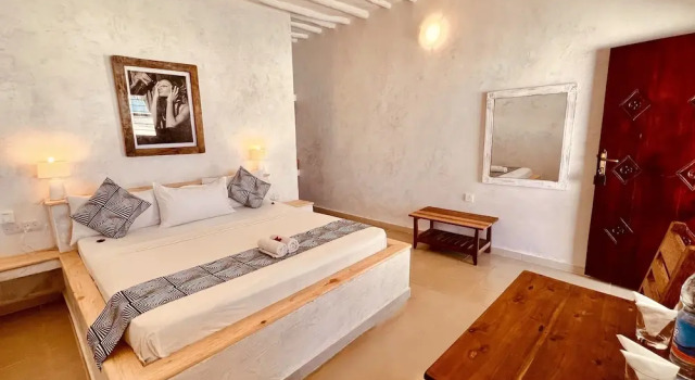White Dream Lodge & Restaurant