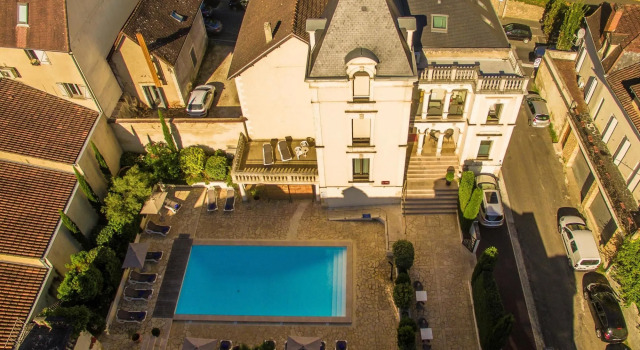 Hotel Le Renoir, Prenota Hotel Sarlat-la-Canéda Dodogne Valley
