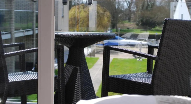 Riverside Park, Book Hotel Hoteller i Christchurch med parkering, Parkering