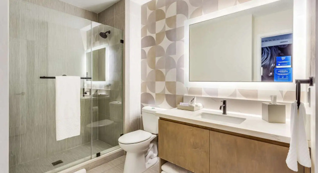 Двухместный люкс SERENA Hotel Aventura Miami, Tapestry Collection by Hilton