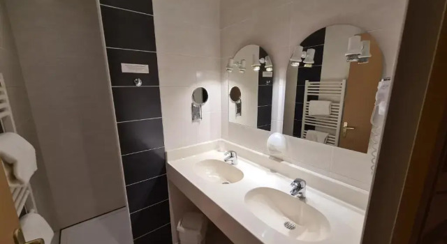 Номер Standard Hostellerie du Cantal