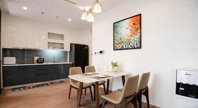 Апартаменты Comfort Homefromhome Skylake Apartment