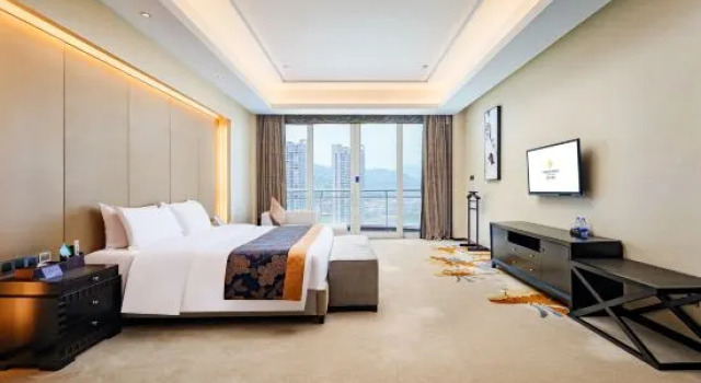 Люкс Executive Fanhua Hotel