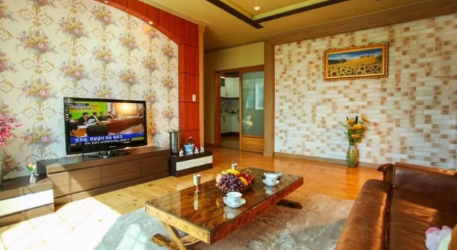 Geojedo White Pension