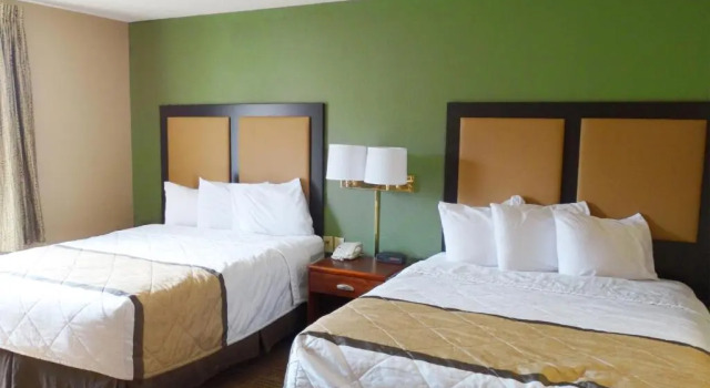Четырёхместный люкс c 1 комнатой Extended Stay America Suites - Durham - University - Ivy Creek Blvd.