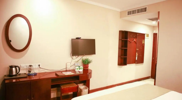 Двухместный номер Standard GreenTree Inn Puyang Fan County People Avenue Banqiao Road Hotel